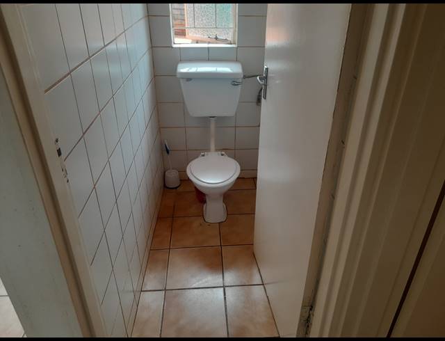3 BEDROOM HOUSE FOR SALE IN GEELHOUTPARK